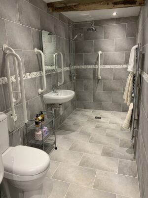 En-suite wet room